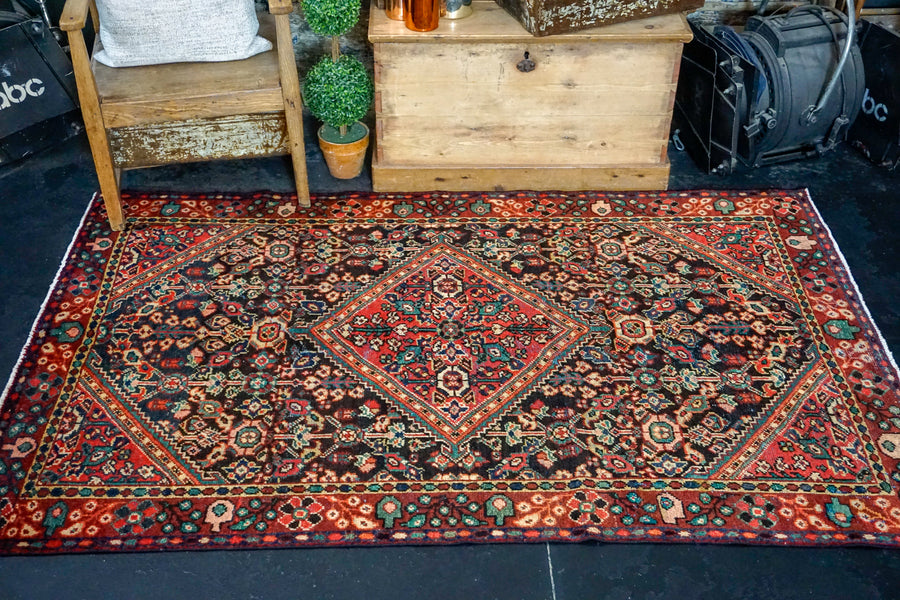 4’3 x 6’10 Vintage Mahal Carpet Jewel Tones 70’s