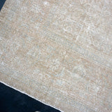 8’8 x 12’2 Classic Vintage Rug Muted Camel Beige & Sage Green