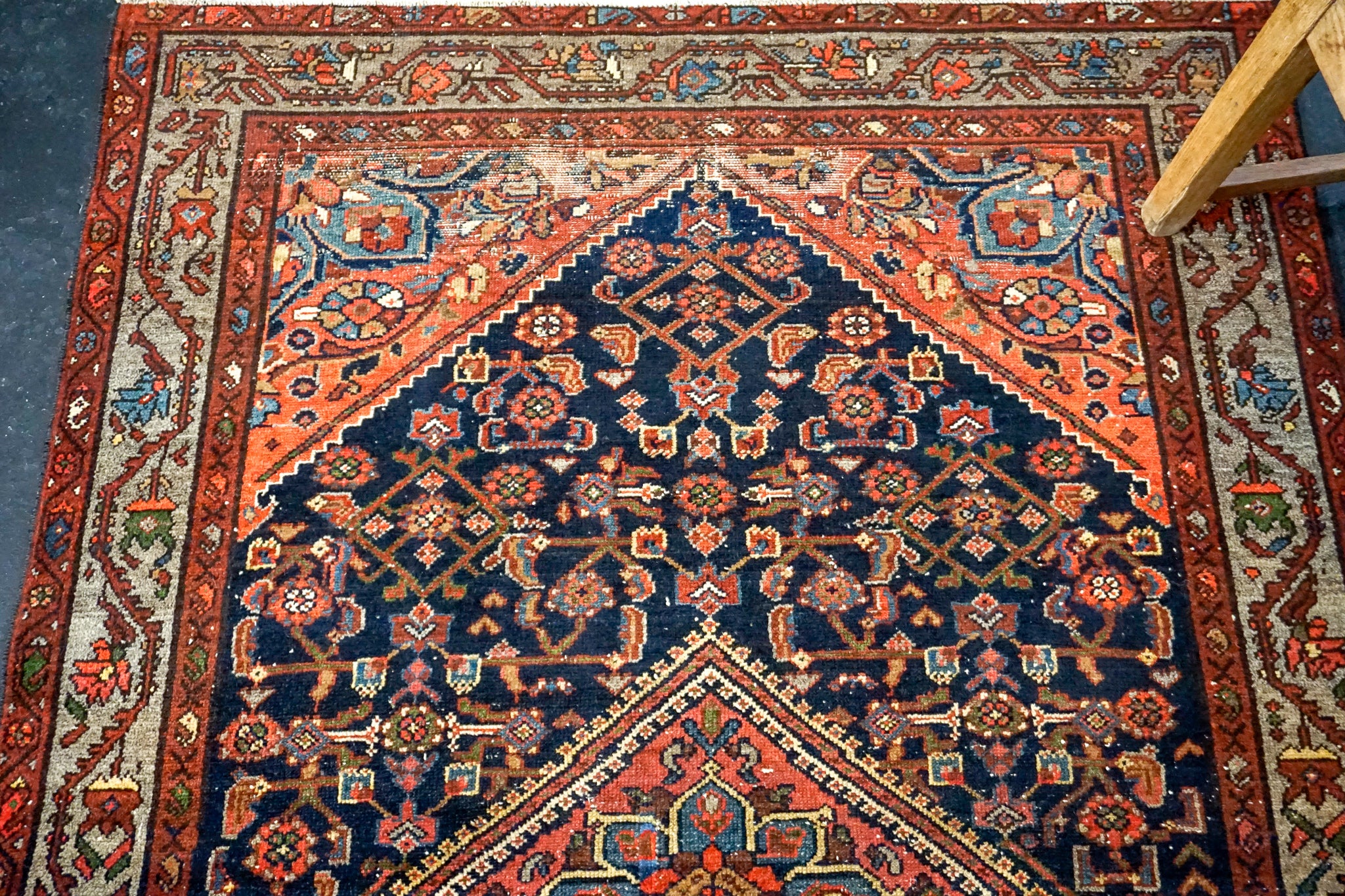 4’1 x 6’3 Vintage Malayer Carpet Blue, Red and Gray 70’s – Linda's Barn