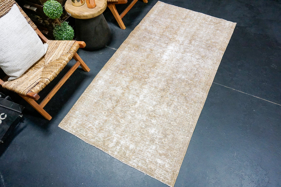 3’6 x 6’9 Classic Vintage Rug Muted Camel Beige, Tawny Brown & Green SB