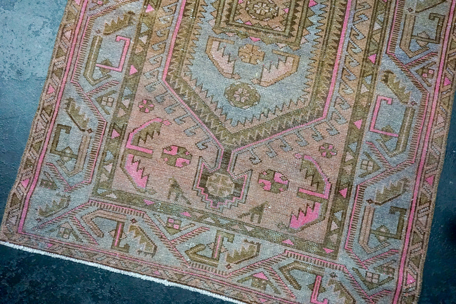 3’4 x 10’2 Classic Vintage Runner Brown, Periwinkle + Pink