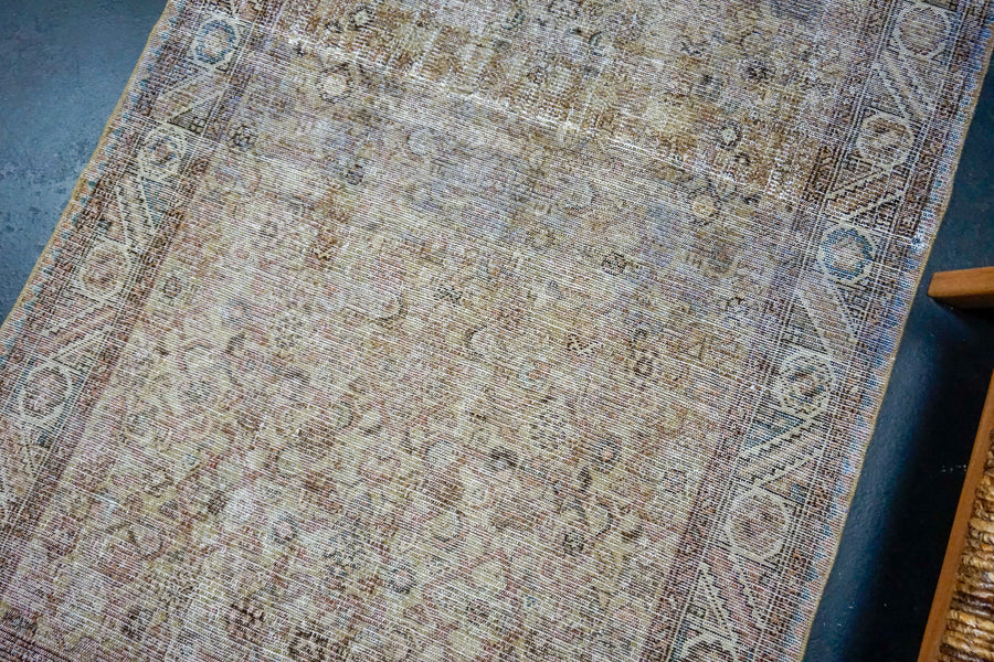 3’8 x 10’1 Classic Vintage Runner Camel, Purple, Espresso & Blue