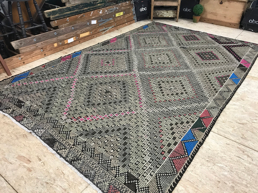 7 x11 Cicim Kilim Muted Grays, Tans, Pink, and Blue
