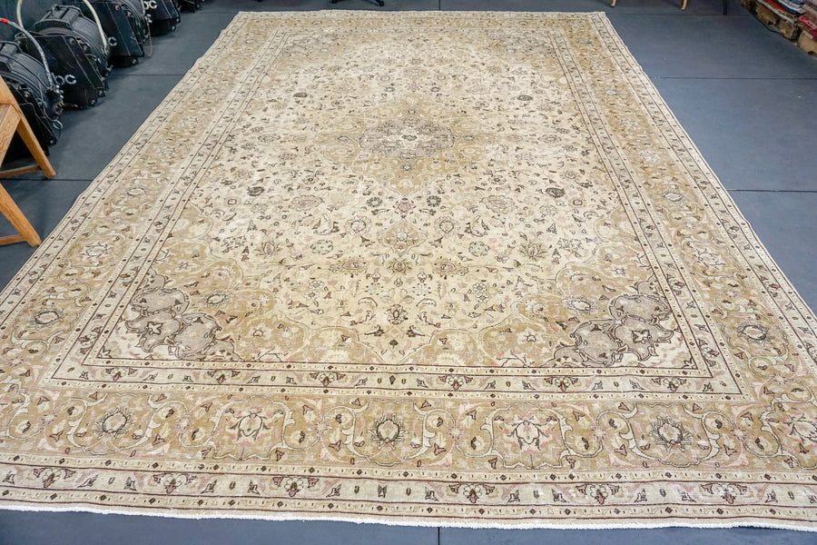 9 x 13  Persian Tabriz Carpet Beige, Olive & Some Pink