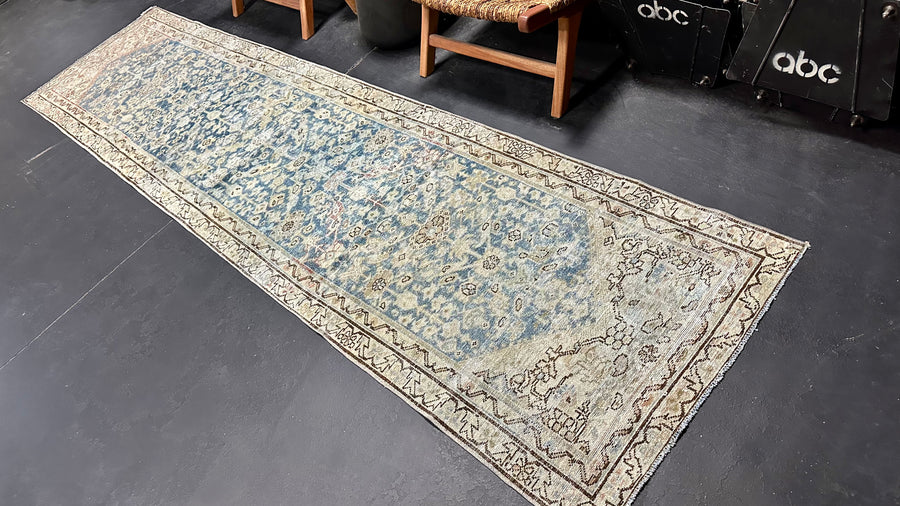 2’7 x 11’7 Classic Antique Runner Muted Denim Blue & Gray