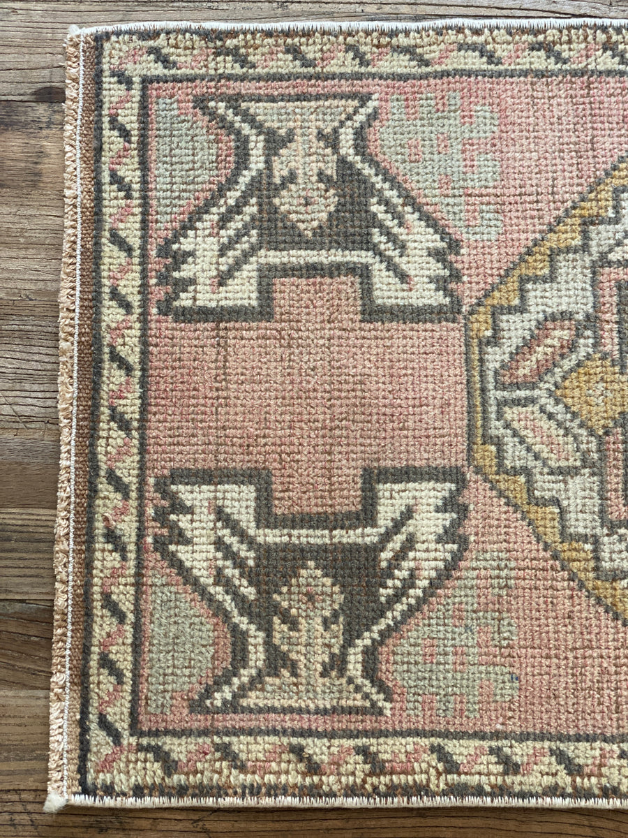 1’8 x 3’1 Vintage Oushak Mat Muted Pink, Olive + Cream