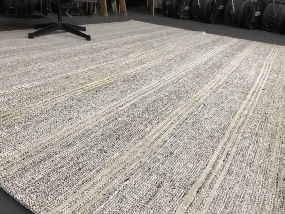 7 x 9 MCM Kilim Rug Cream & Gray Tweed