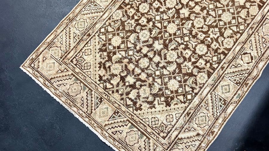 3’4 x 9’7 Classic Vintage Runner Muted Brown, Beige & Green