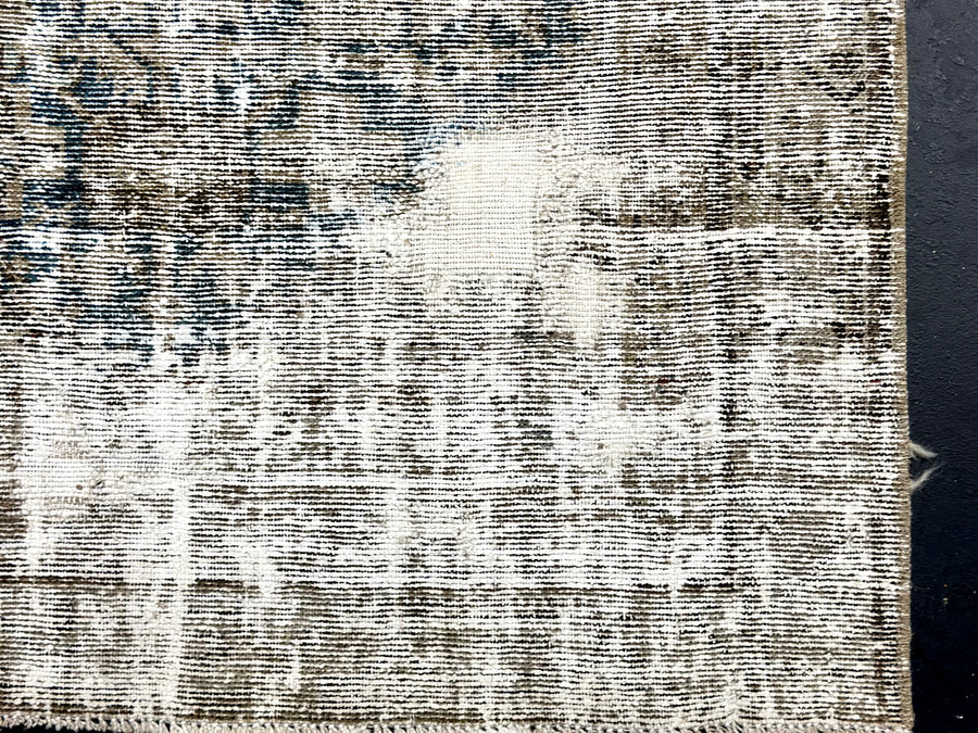 3'3 x 11’2 Classic Antique Runner Muted Denim Blue & Taupe