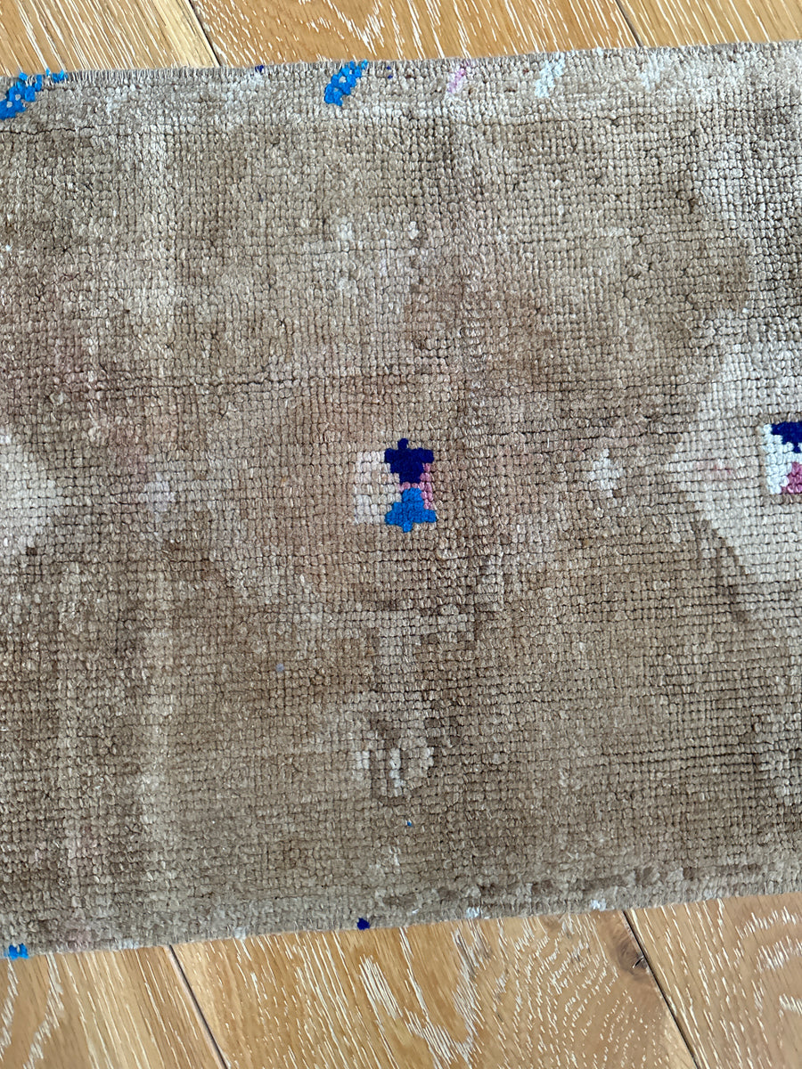 1’5 x 2’8 Antique Taspinar Rug Muted Camel Beige & Blue