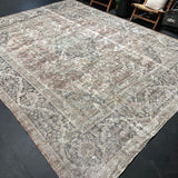 10’8 x 13’7 Classic Antique Rug Muted Black, Gray + Red '4288