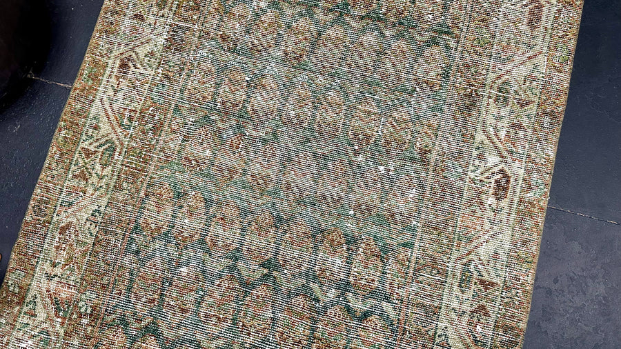 3’5 x 23’3 Long Classic Antique Runner Muted Greens, Copper & Bone SB