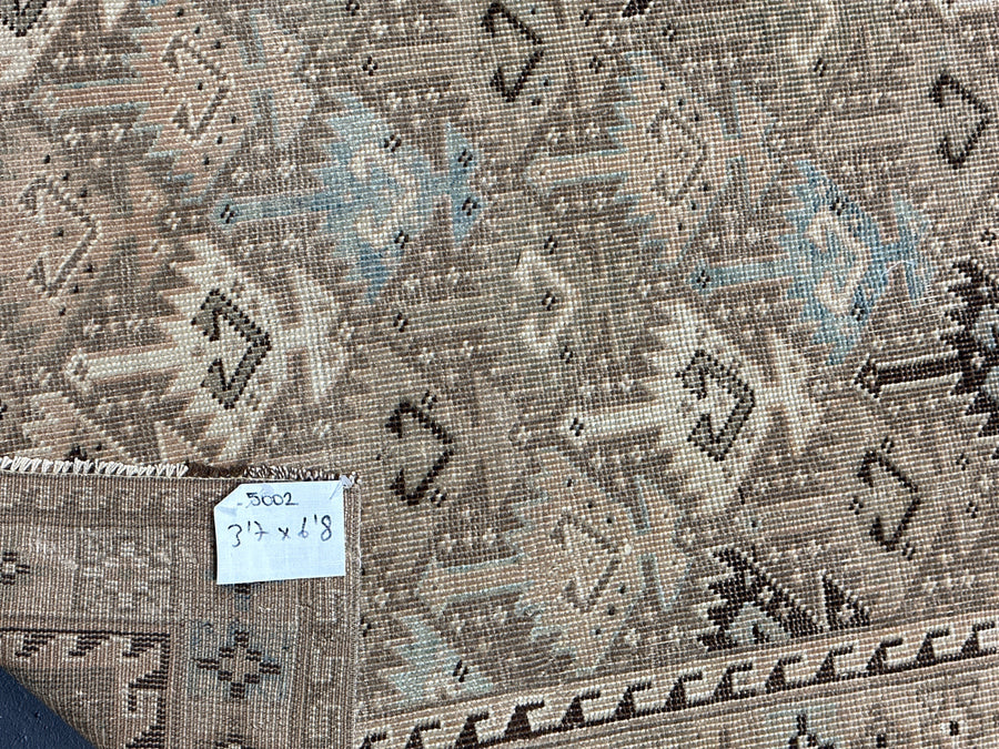 3’7 x 6’8 Classic Antique Rug Muted Taupe, Camel & Blue