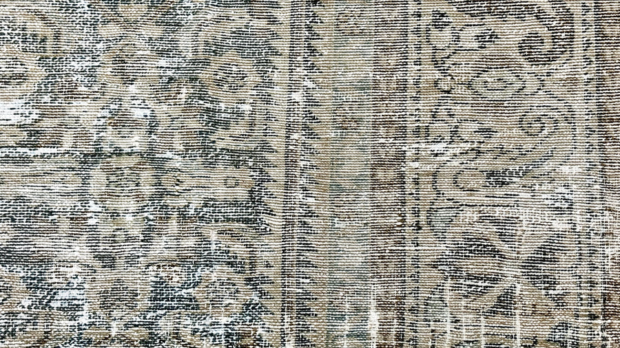 8’10 x 11’10 Classic Antique Rug Muted Beige, Forest Green & Camel Brown