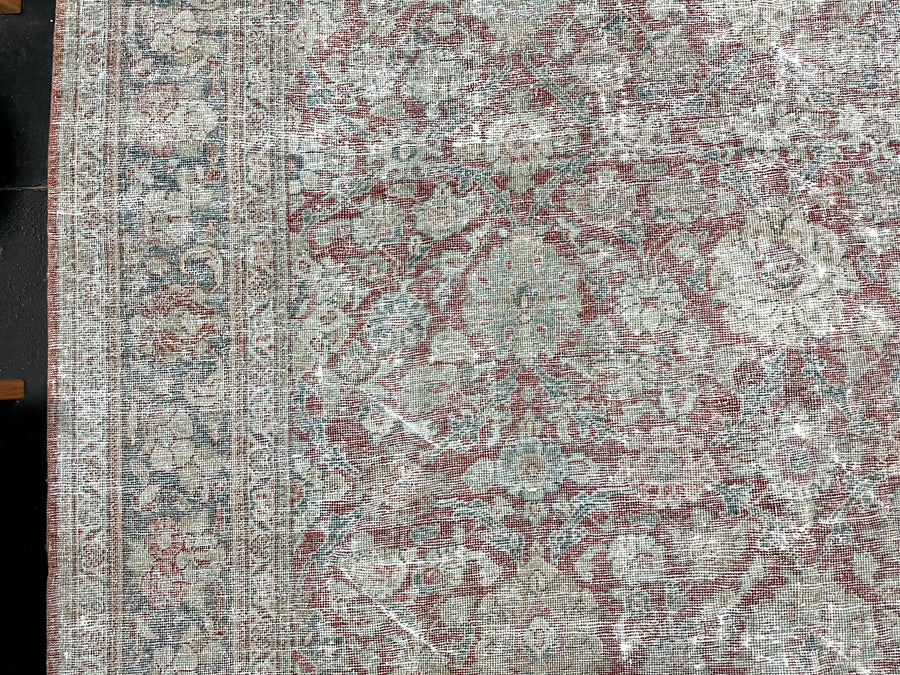 8’11 x 11’7 Classic Antique Rug Muted Gray, Red & Blue