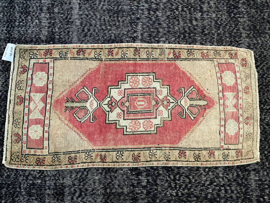 1’11 x 3’10 Vintage Turkish Oushak Rug Muted Red, Beige & Black