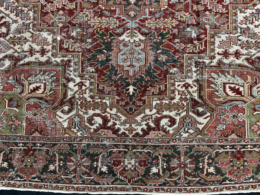 8’7 x 11’5 Classic Vintage Rug Muted Reds, Blues, Greens