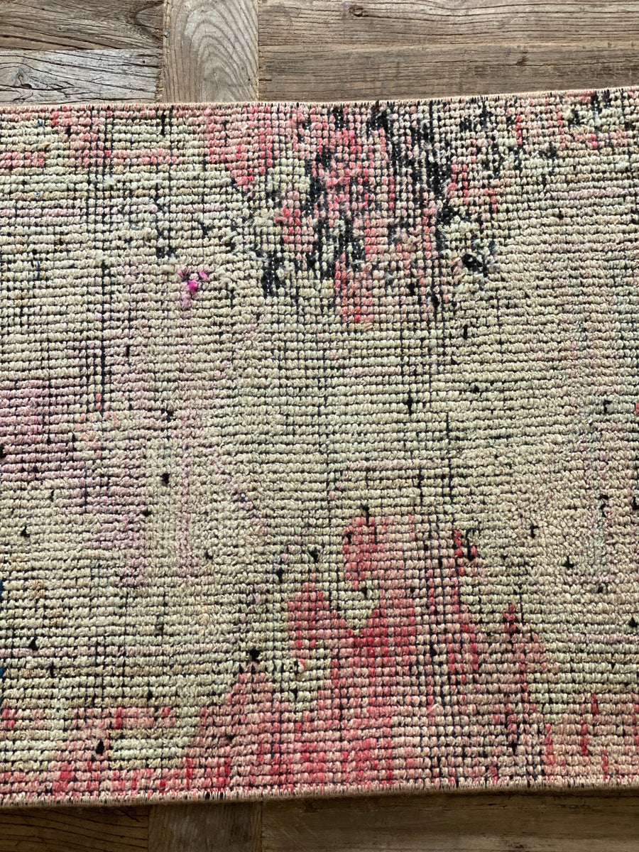 1’10 x 3’ Vintage Turkish Herki Rug Muted Beige, Coral and Black