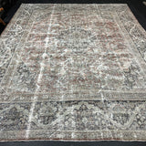 10’8 x 13’7 Classic Antique Rug Muted Black, Gray + Red '4288