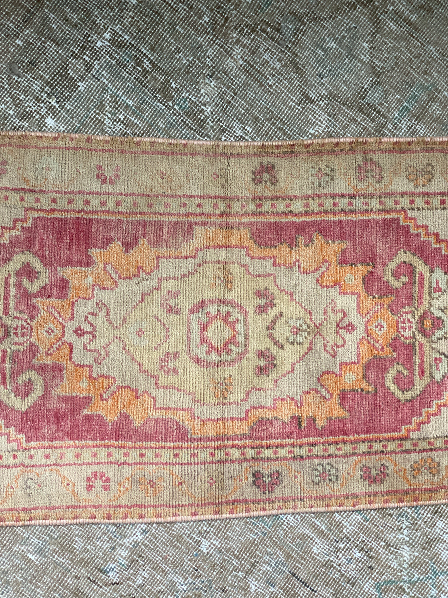 1’6 x 3’11 Vintage Turkish Oushak Rug Muted Red, Beige & Apricot
