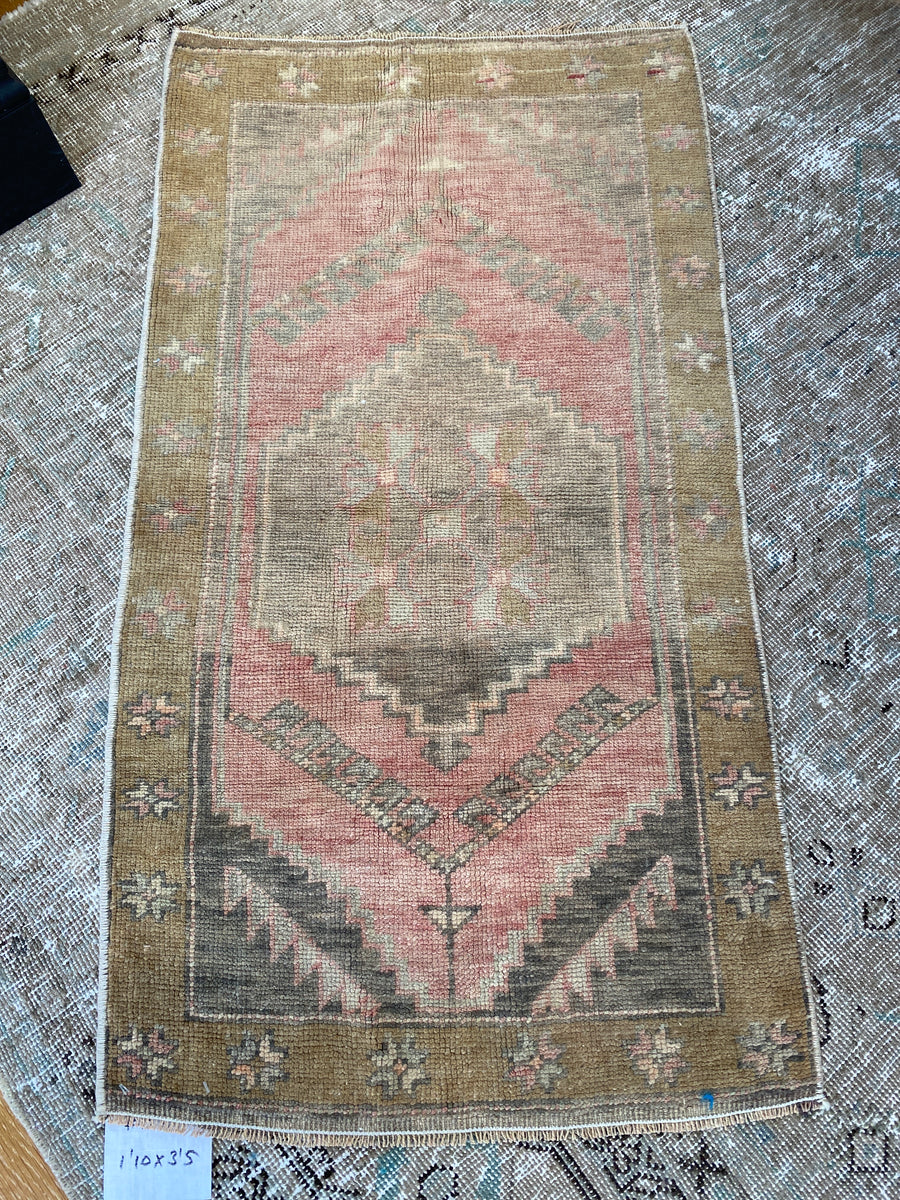 1’10” x 3’5”Vintage Turkish Oushak Mat Rug Muted Camel, Pink & Gray