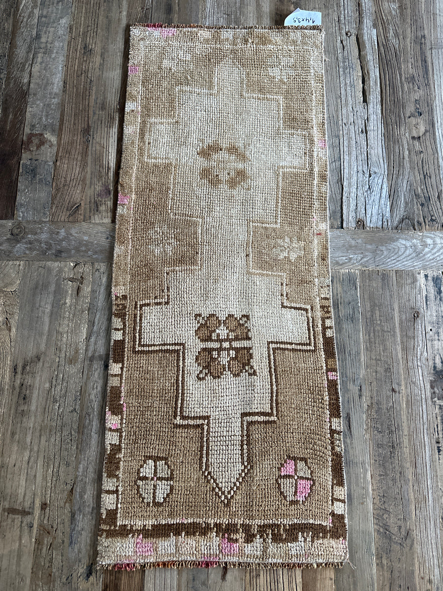 1’4 x 3’5 Antique Kars Rug Muted Camel, Beige & Brown