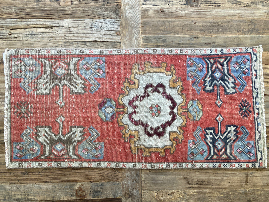 1’7 x 3’4 Vintage Oushak Runner Brick Red, Periwinkle Blue & Gray