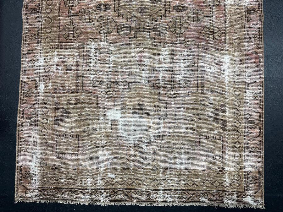 3’1 x 10’2 Vintage Runner Muted Camel Beige & Copper