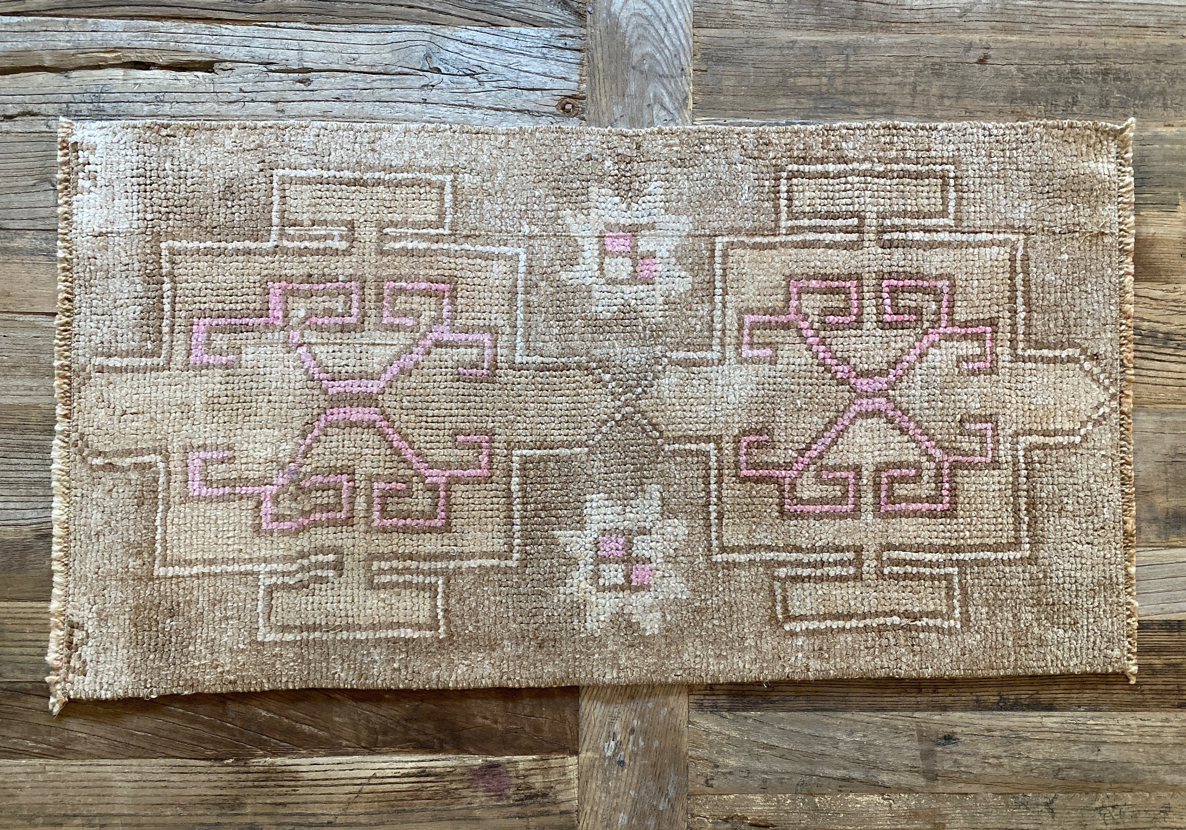 1’4 x 2’7 Antique Kars Rug Muted Beige, Cream & Pale Pink '4797 Linda's Barn