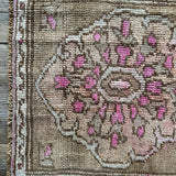2 x 3 Antique Kars 4848