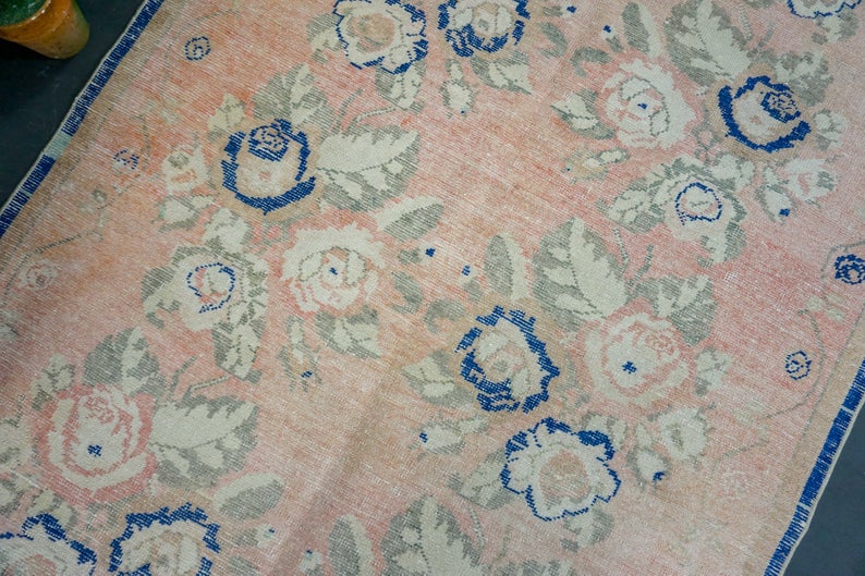 4'8 x 9' Oushak Rug Faded Pink, Blue & Cream